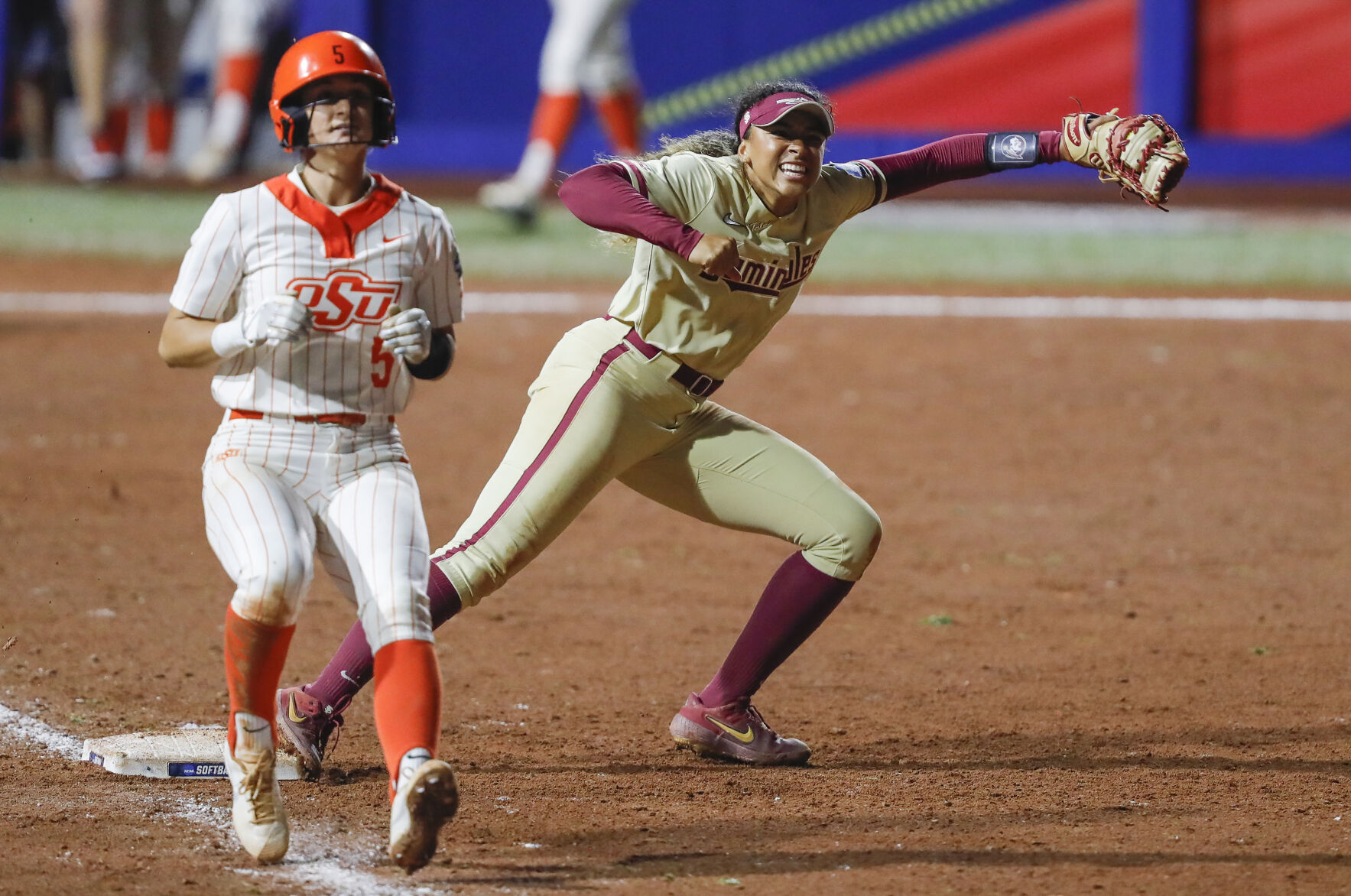 WCWS Florida St Oklahoma St Softball